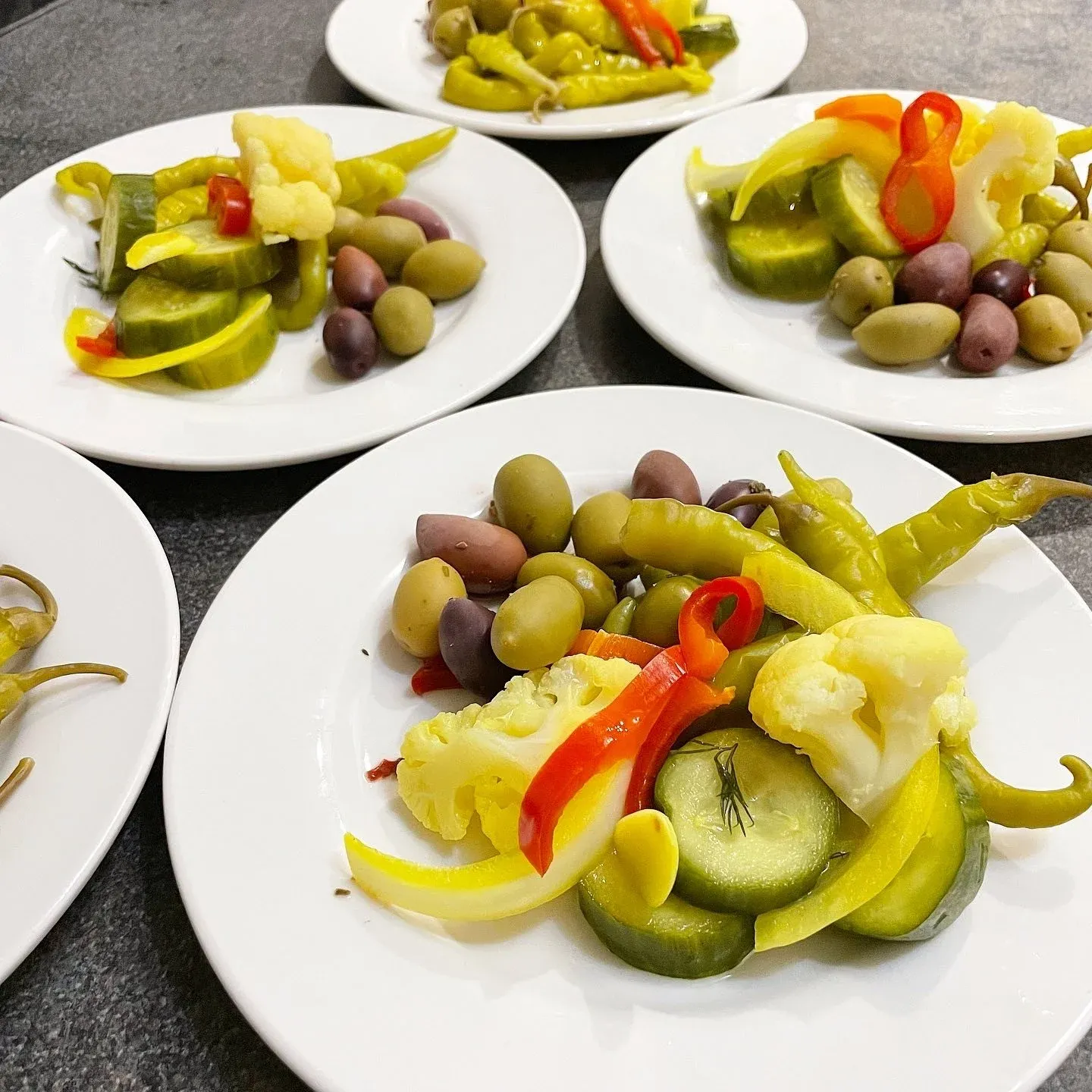 Pickle plate